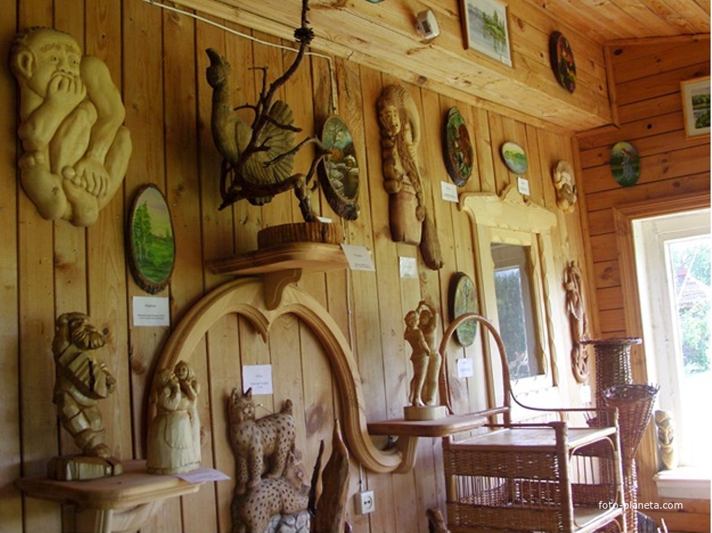 В музее деревянного  зодчества возле дер. Лункино Ряз. обл.