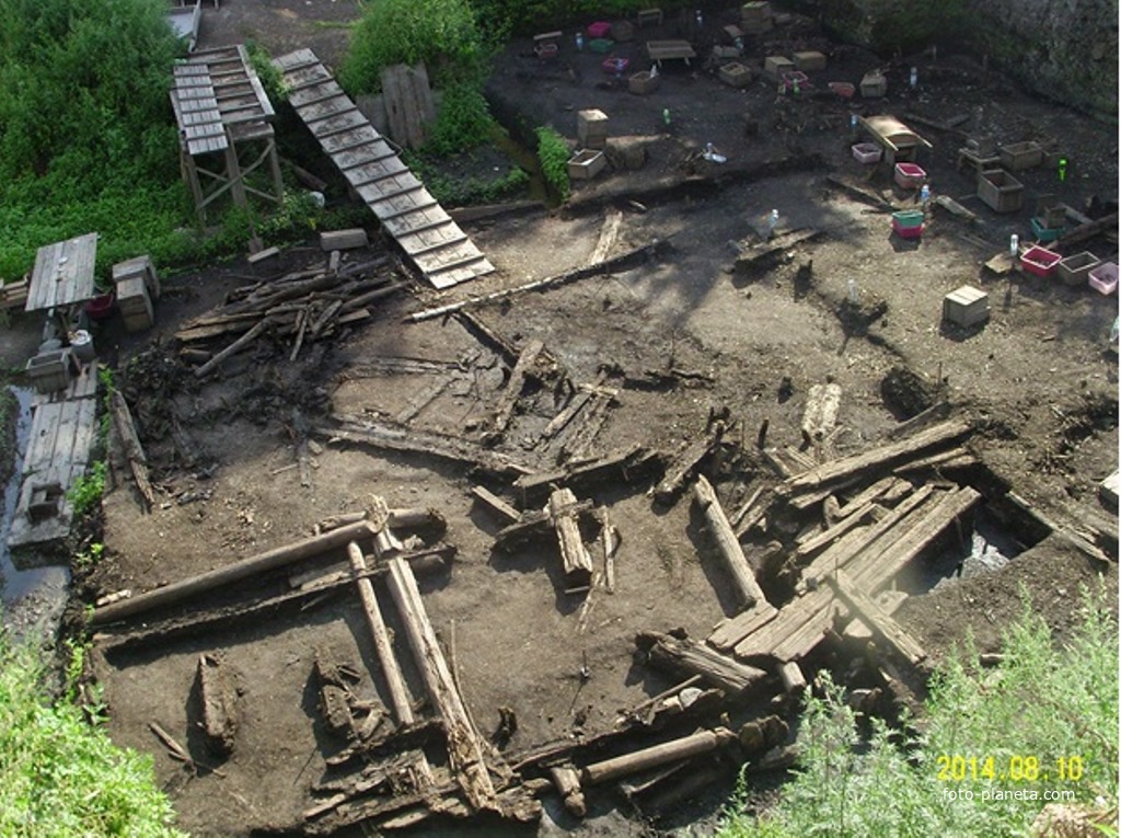 Троицкий раскоп в Великом Новгороде