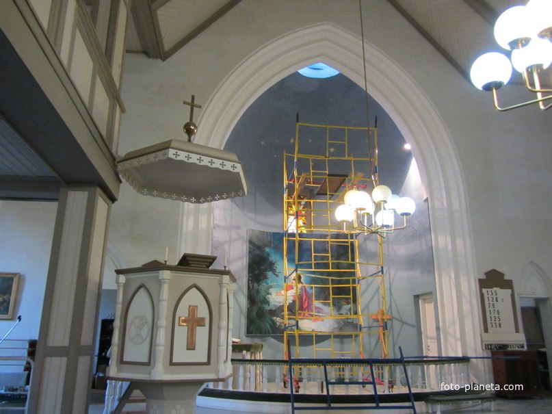 Кирха Св. Иоанна Крестителя в Губаницах, фрагмент внутри