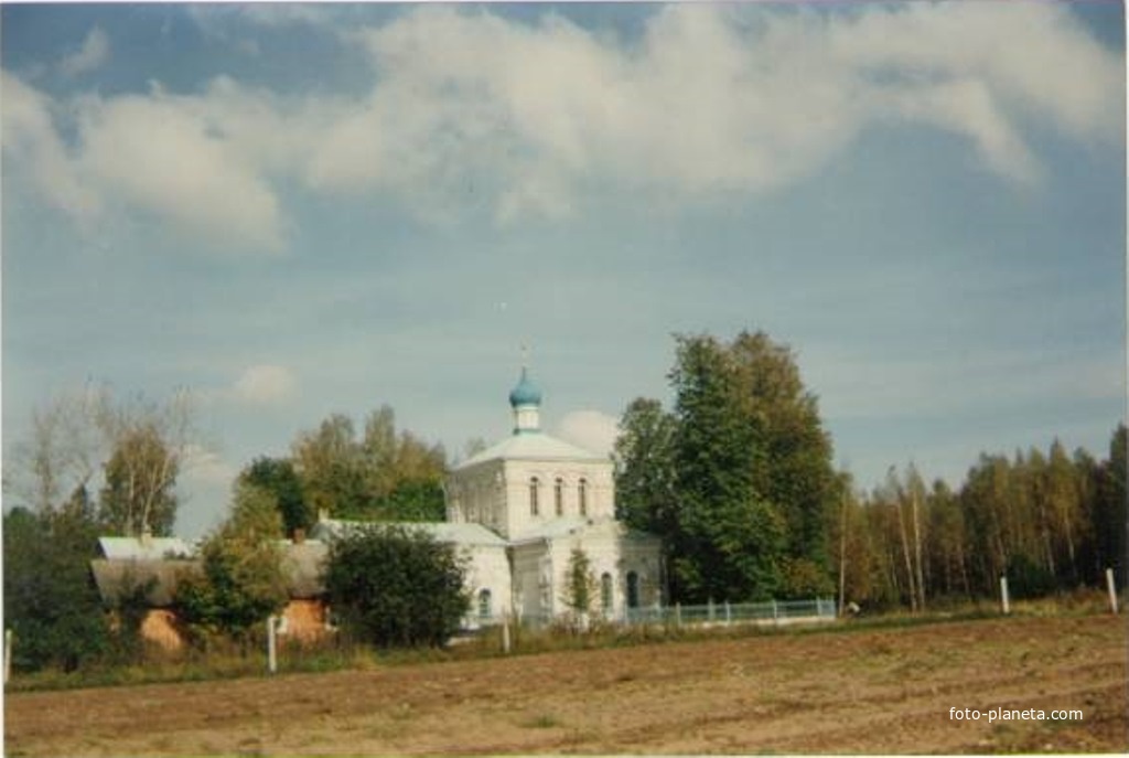 Старообрядческая Церковь Великомученика Георгия в Алёшино (с 2008г. православная Знаменская)