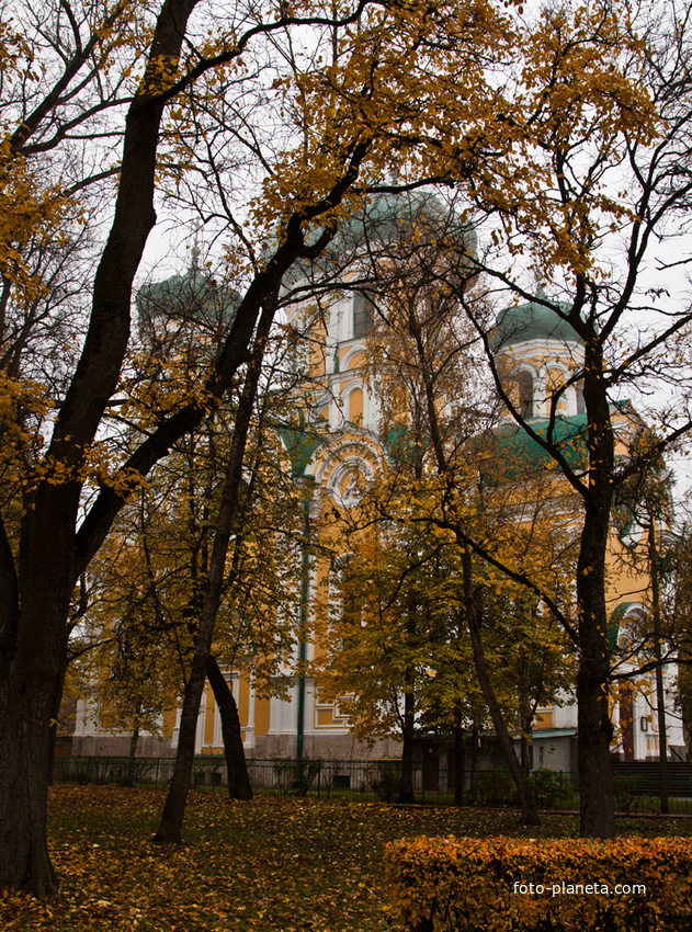 Собор Святого Апостола Павла