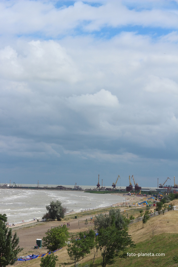 Ейск. Вид на морской порт.