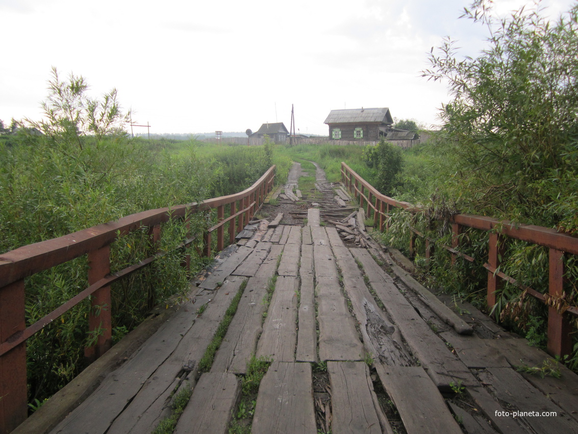 Мост через речку