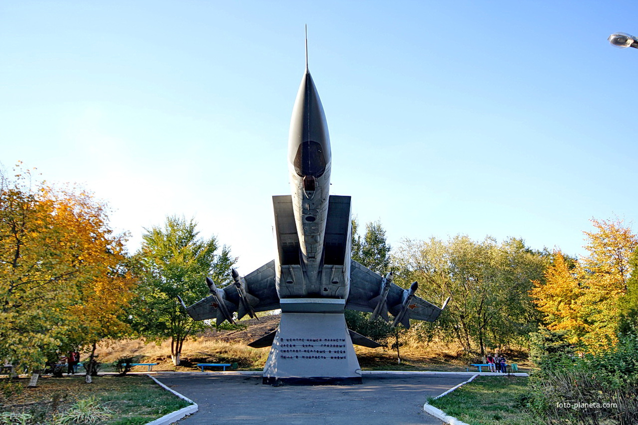 Мемориал павшим воинам-односельчанам в ВОВ