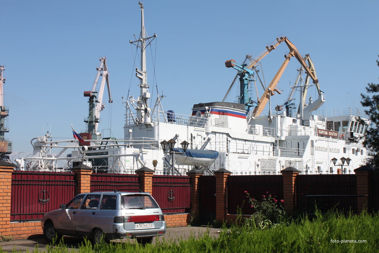 Ейск. Морской порт.