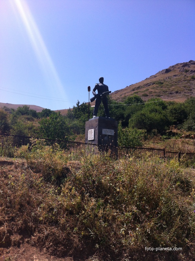 Памятник погибшим жителям села Малдаш (Кашуни) во время ВОВ