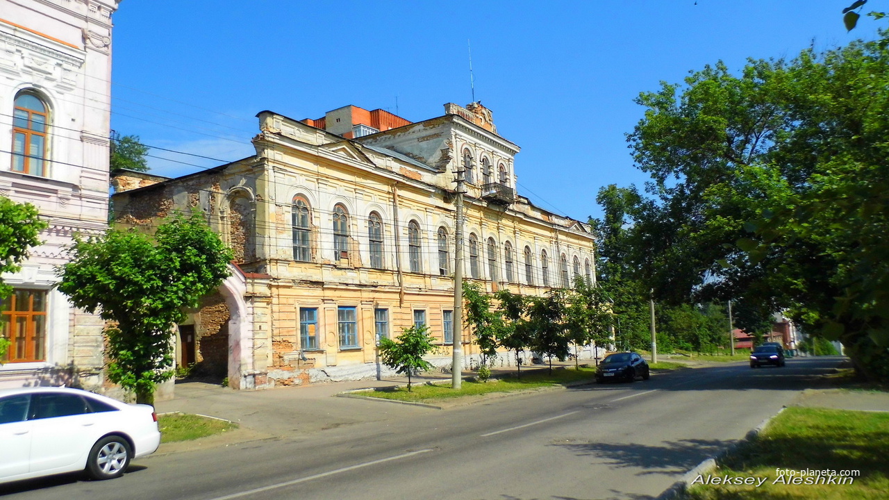 Пензенский дом. Епархиальное женское училище (Пенза). Дом Панчулидзева Пенза. Дом губернатора Панчулидзева в Пензе. Дом Панчулидзева Пенза фото.