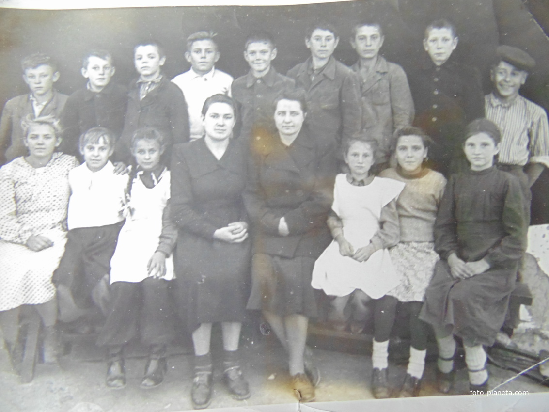 Ср.школа поселка Кумской 1954 год 5-й класс
