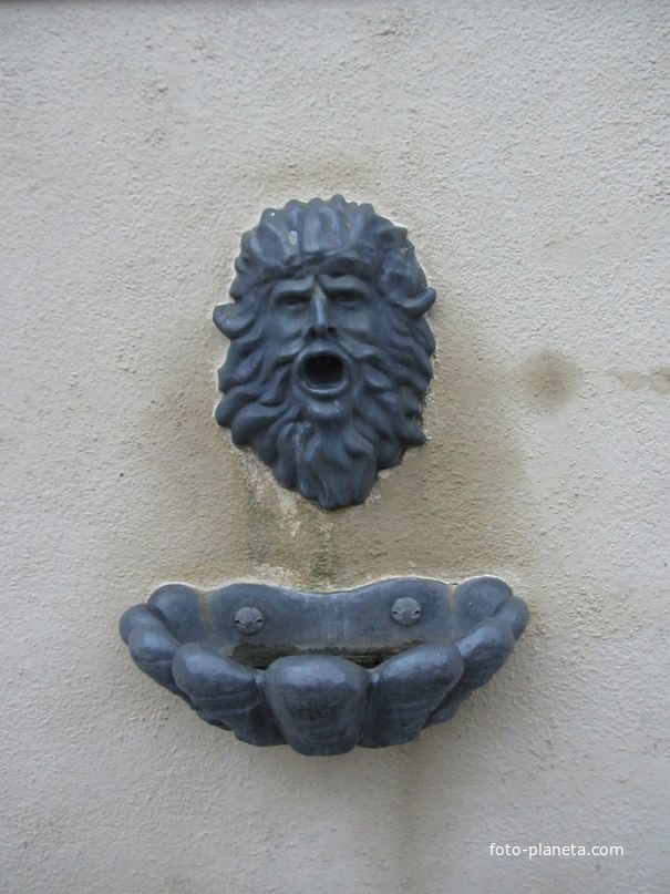 верхний цветочный сад за Кадриоргским дворцом