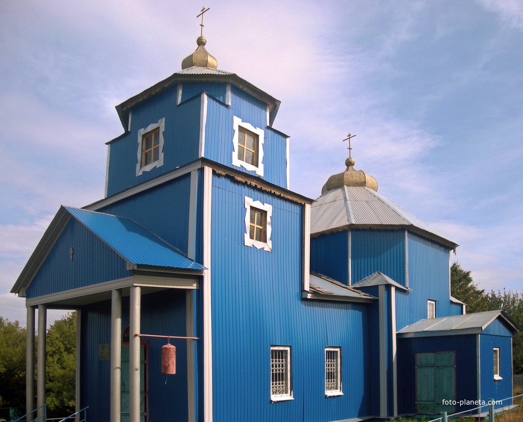 Покровская старообрядческая церковь в селе  Ровны