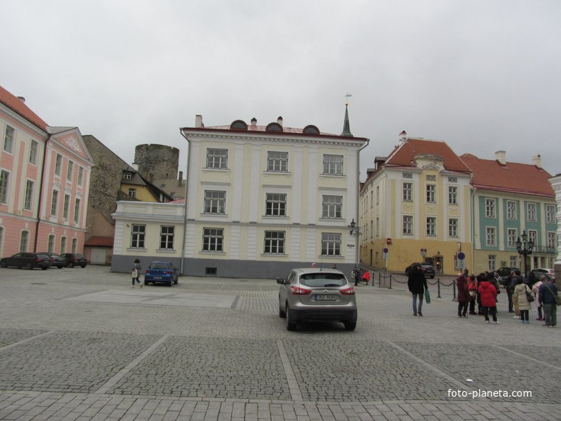 Таллинн, площадь