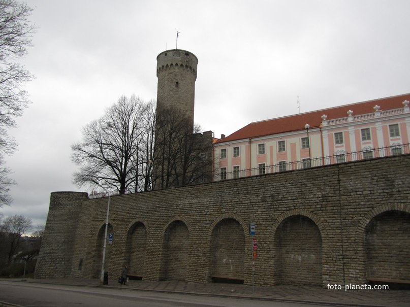 С, Замок Тоомпеа