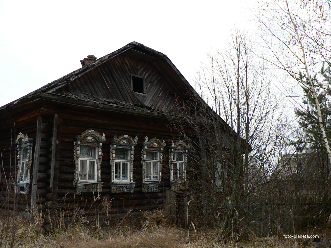 Дом-пятистенок в Жирятине