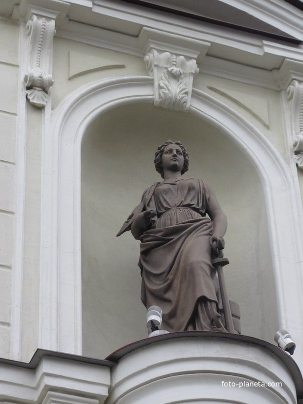 Aia, Таллин, фрагмент