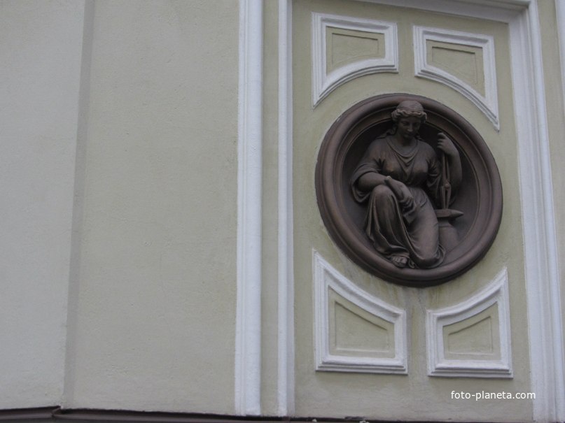 Aia, Таллин, фрагмент