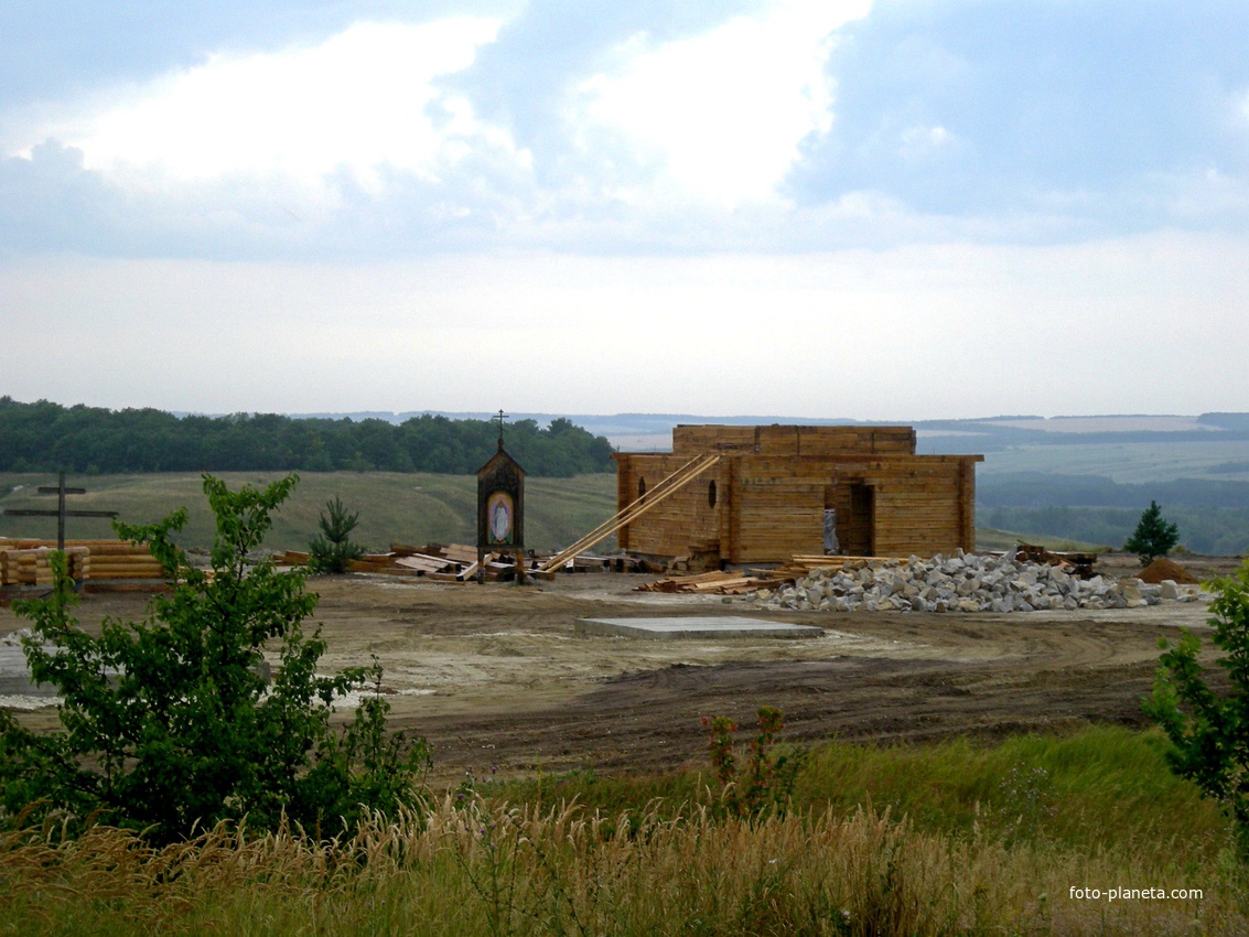 Начало строительства обители «Новый Иерусалим» на окраине села Сухарево