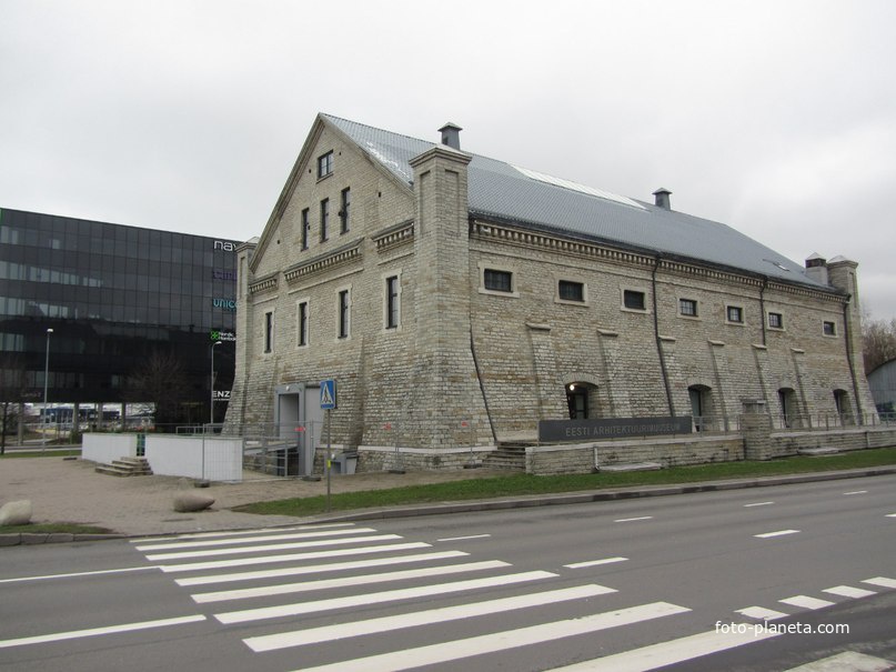 Эстонский архитектурный музей, Другой ракурс