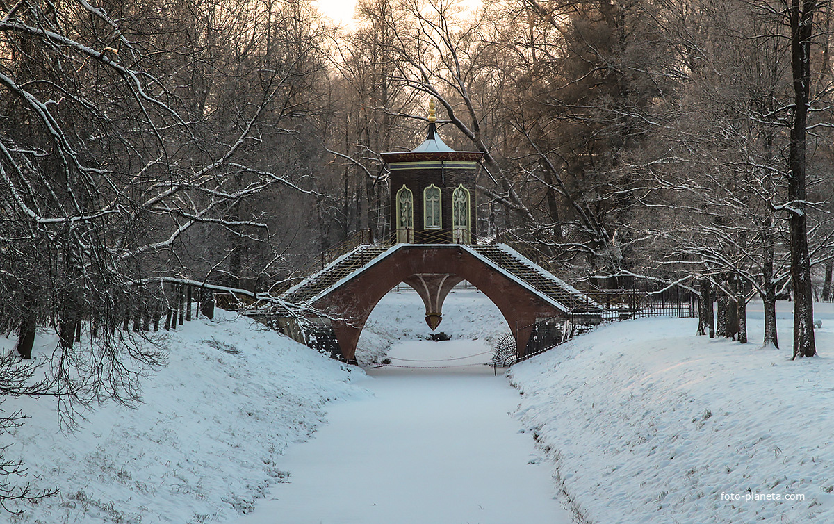 Крестовый мост