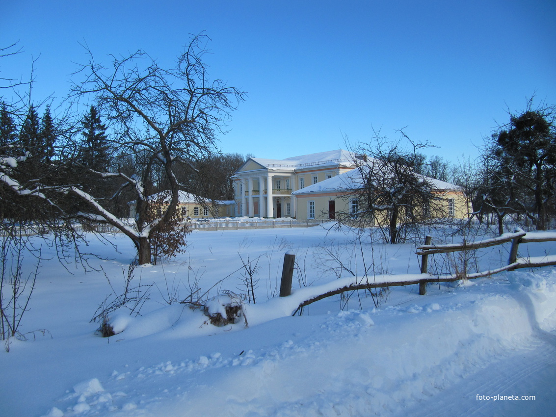 Сутковская школа.Январь.