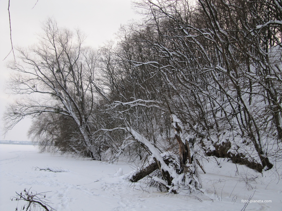 Днепр замёрз.