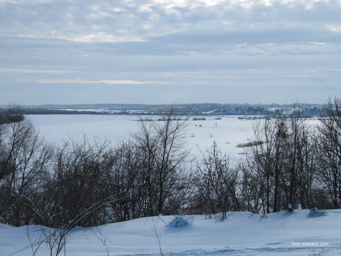 Вид от школы на Моховскую гору.