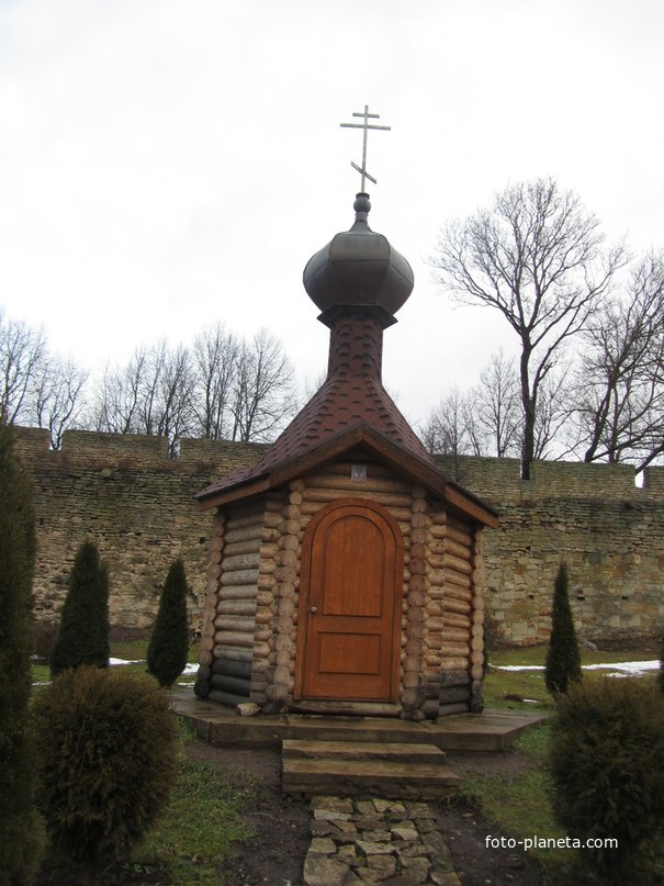 Часовенка в крепости