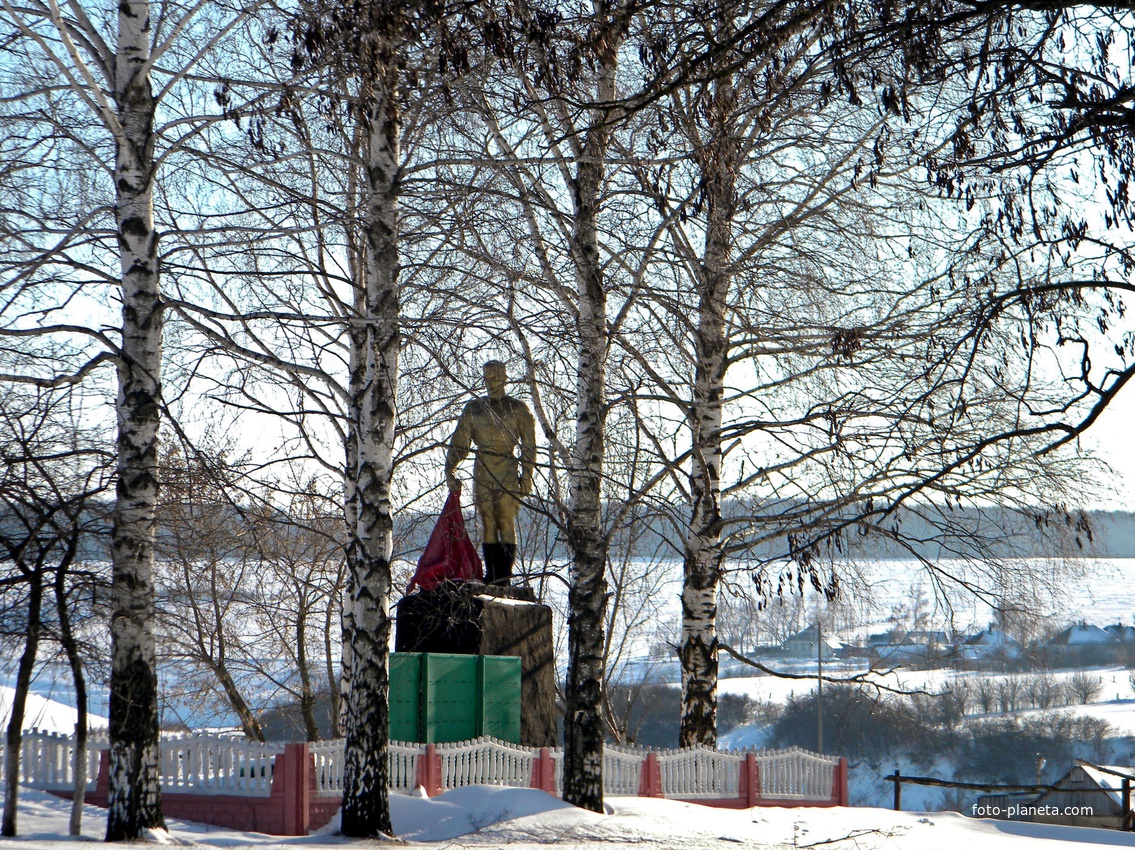Памятник Воинской Славы в селе Дроновка
