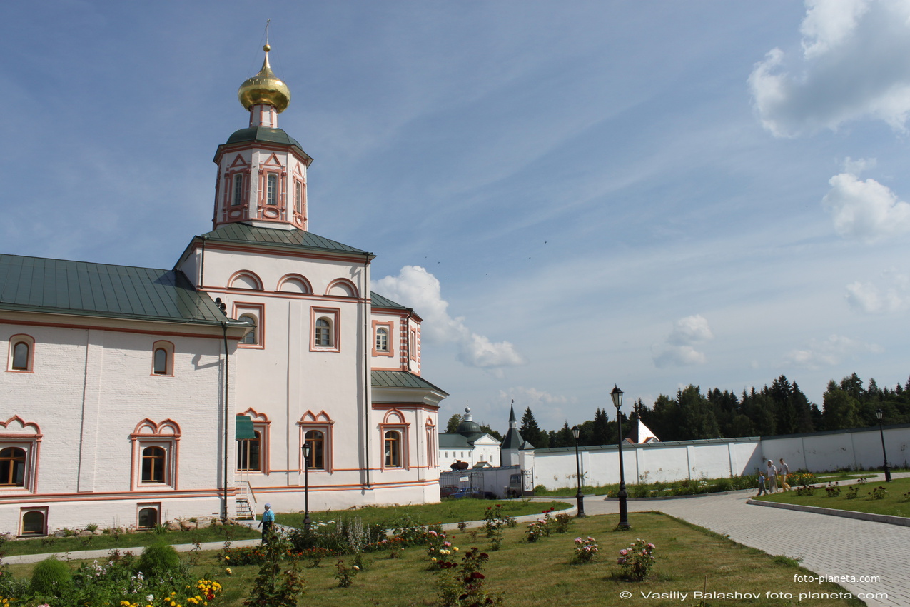 Валдай. Иверский монастырь