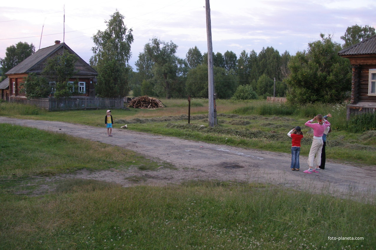 Главная дорога деревни Овсянникова