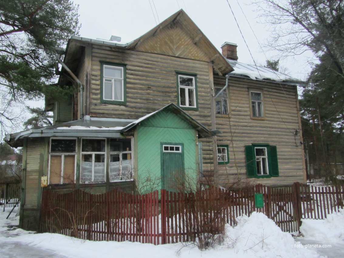 дом известной семьи Гаген-Торнов, другой ракурс
