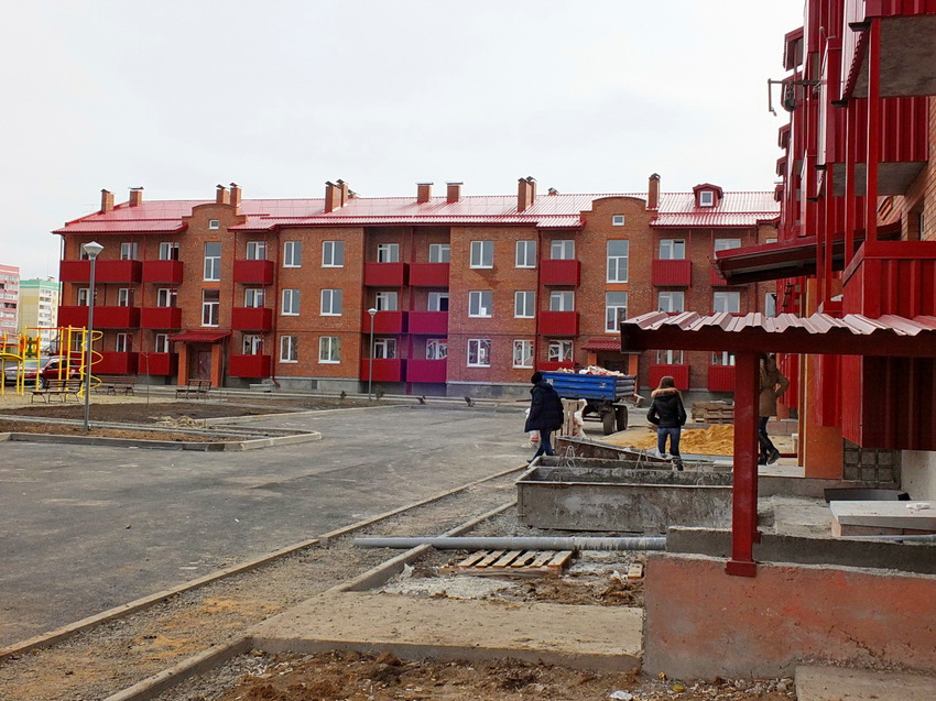 Новые дома комлекса АПЕЛЬСИН