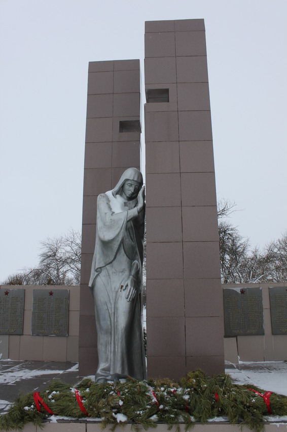 Гусек-Погореловка. Мемориал.