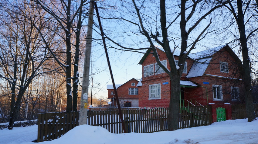 Улица Овражная