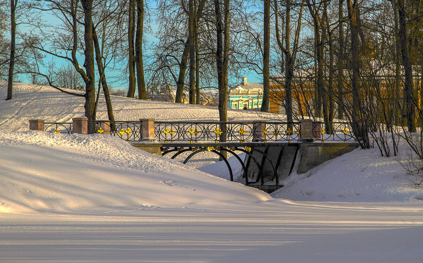 Мостик в парке