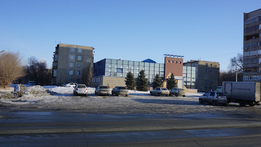 На улице Волкова.