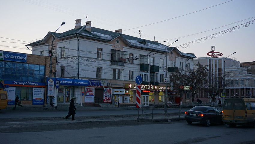 На проспекте Ленина.