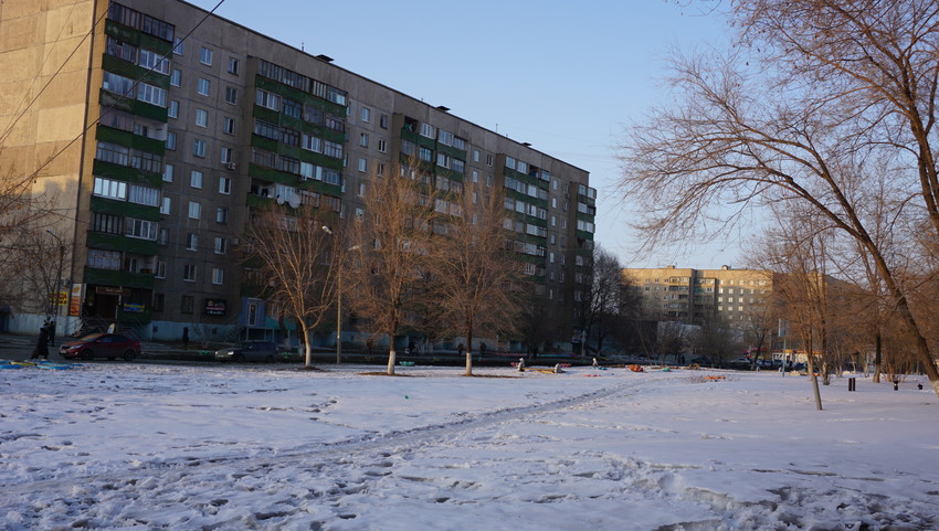 На улице Пацаева.