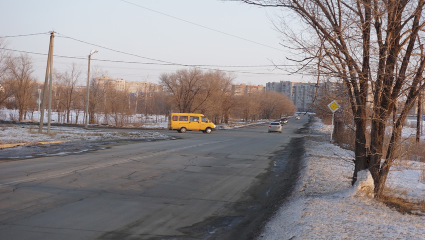 Ялтинская улица.