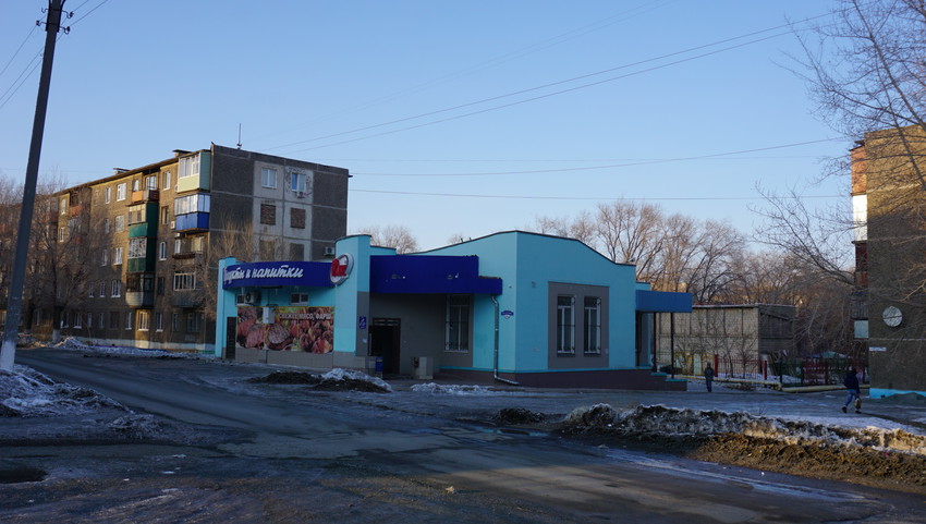 На Кутузова.