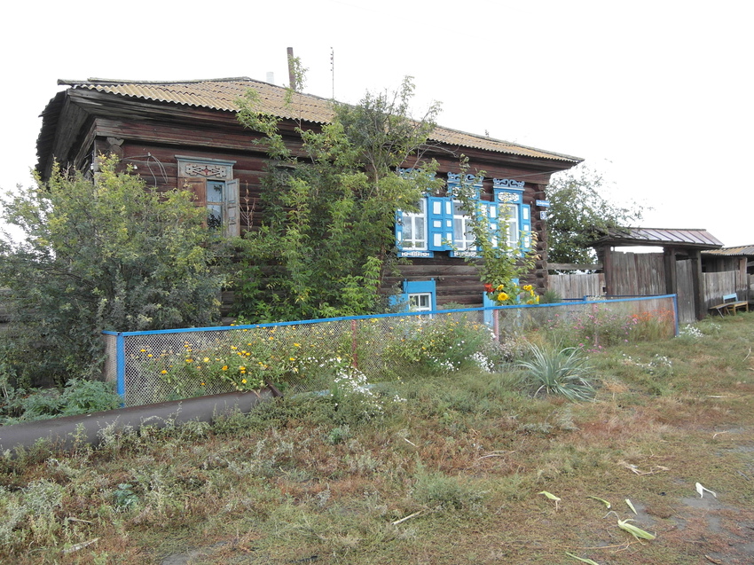Оставшиеся дома знаменитой деревни. 2010 год, сентябрь