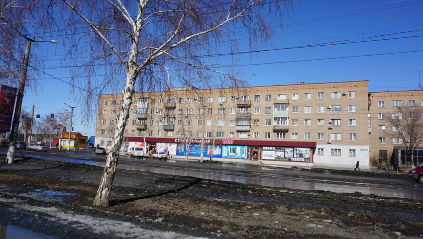 На проспекте Ленина.