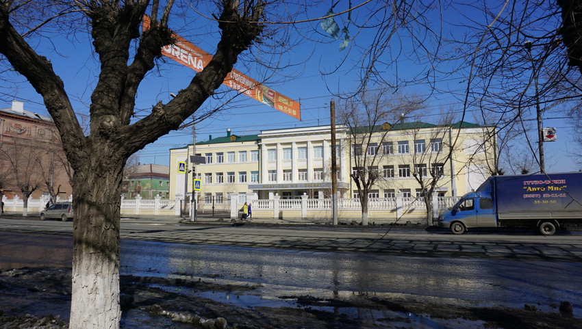 На проспекте Ленина.