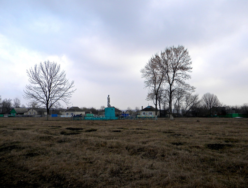 Братская могила 181 советского воина