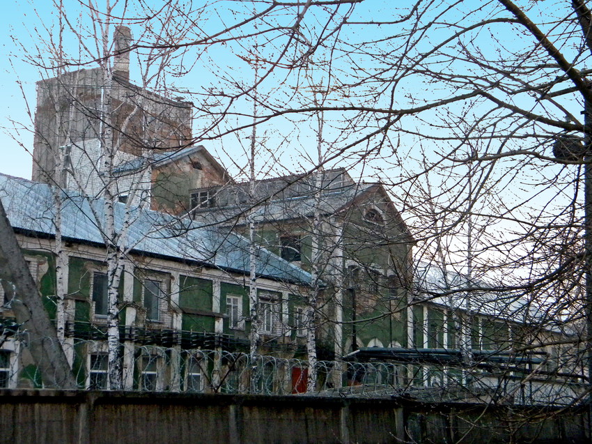 Здание спиртового завода в селе Береговое