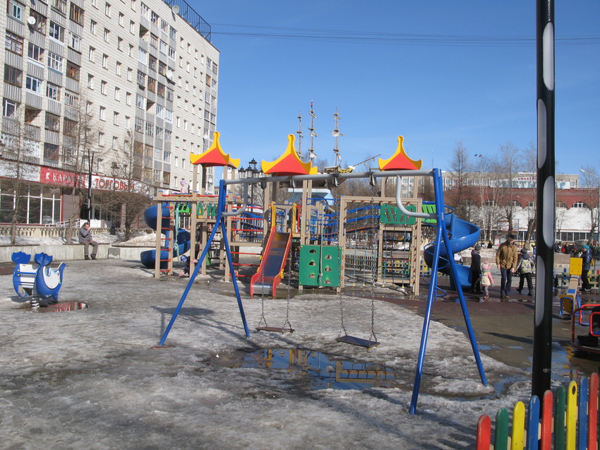 Сыктывкар 2015 - ул. Коммунистическая