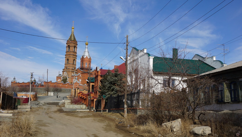 Дорога к храму.