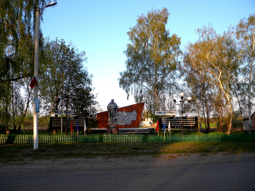 Памятник Воинской Славы в селе Дорогощь