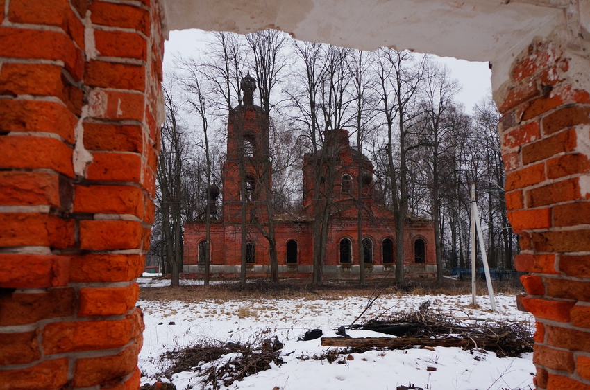 Храм в селе Старом
