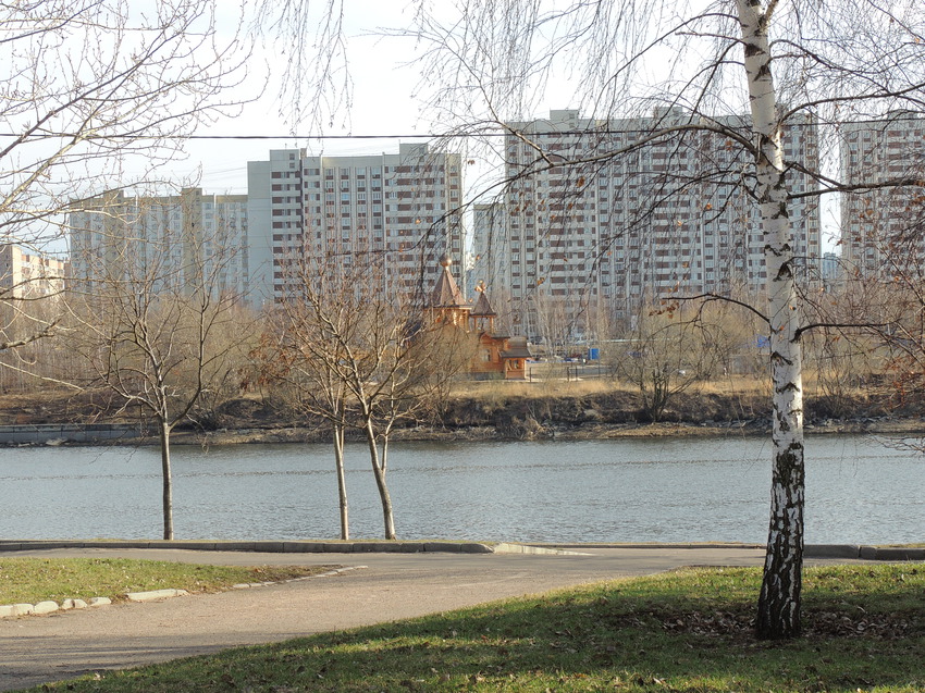 Братеево, Москва-река