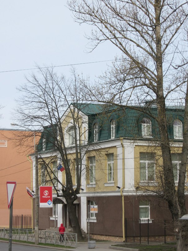 Дворцовый проспект